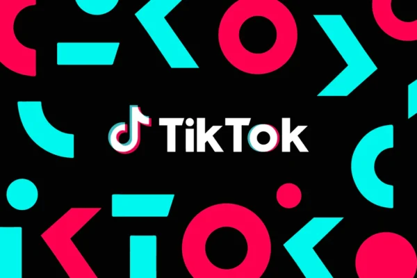 Ver el historial de TikTok y borrarlo alt="Cómo ver el historial de TikTok y borrar los vídeos que has visto"